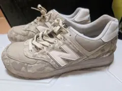New Balance 574 カモフラージュ ベージュ スニーカーのサムネイル