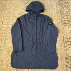 AIGLE フード付き　薄手マウンテンパーカー　ネイビー 38のサムネイル