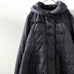 KUMIKYOKU ロングダウンコート フード付き ロゴ刺繍 リボン ポケット
