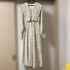 アイボリー ドット柄 セーラー襟 ワンピース