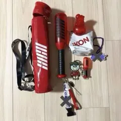 iKON 公式ペンライト KONBAT 2本セット - メルカリ