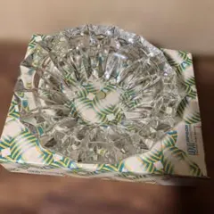 HOYA ニューロック灰皿　BP606