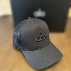 alo yoga District トラッカーハット メッシュ ブラック 新品 - メルカリ