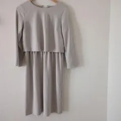 ワンピース パールボタン付き