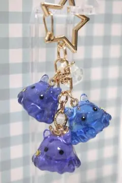 めんだこ/メンダコ/三連キーホルダー【夜空デザイン・スターゴールド金具】