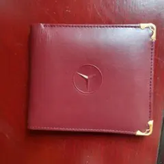 メルセデスベンツ ボルドー レザー 二つ折り財布
