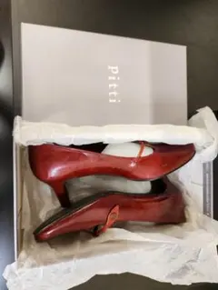 pitti パンプス レッド Tストラップのサムネイル