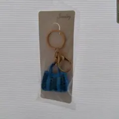 Item thumbnail for item 09b759cd-128b-453d-8335-83375d0110f3