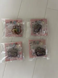 サンリオキャラクターご当地ピンズコレクション4個セット