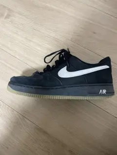Nike Air Force 1 1 07 LV8 ブラック