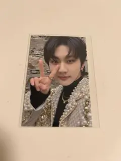 Item thumbnail for item 0586003a-5c7b-419e-a3f8-c7fe627e6133