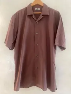 ユニクロU 半袖シャツ