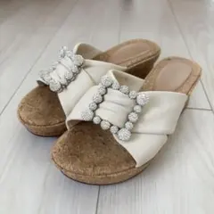 STACCATO スタッカート　コルクサンダル　ビジュー　22.5のサムネイル