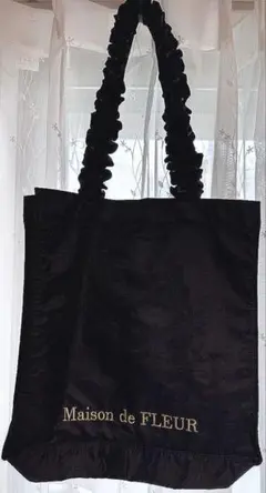 Maison de FLEUR レース　フリルハンドル トートバッグ ブラックのサムネイル