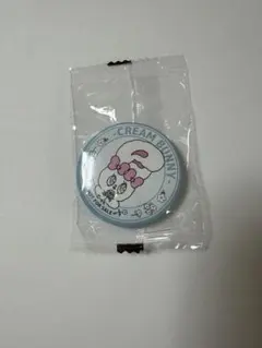 エスターバニー 缶バッジ くら寿司 クリームバニー