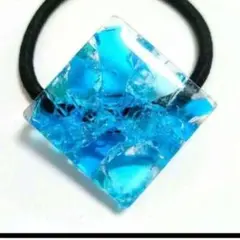 ゼロ様】1693.天然石 琉球ガラス 雪の結晶 とびつき猫 レジン チャーム