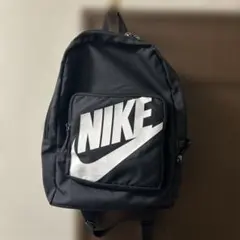 Nike ブラック リュック　ナイキ　キッズ