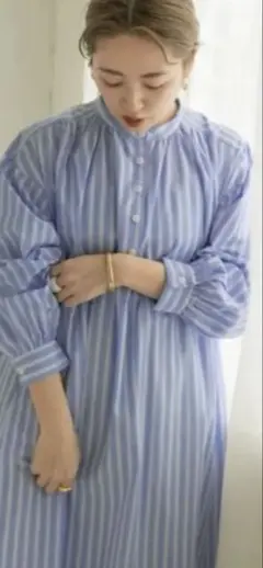 アーバンリサーチ青と白のストライプ 長袖ロングシャツワンピースMサイズ