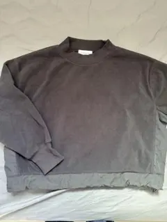 ダークグレー フリース トレーナー