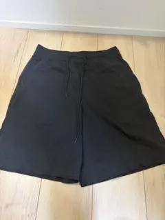 ユニクロ　ハーフパンツのサムネイル