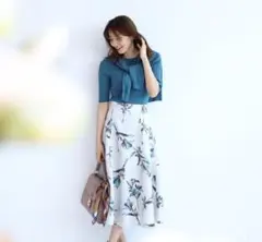 クリーニング済ジャスグリッティーフラワープリントスカート