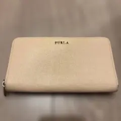 FURLA フルラ 長財布 ラウンドファスナーのサムネイル