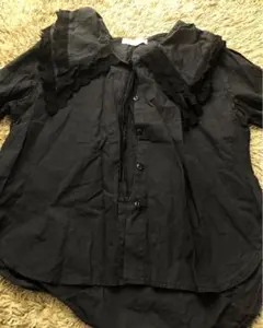 フリルブラウス 黒