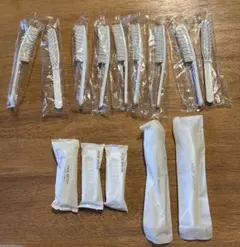 使い捨てヘアブラシ　14本