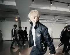 nissy 西島隆弘 着用 PRADA プラダ ジャケットのサムネイル