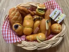 ミニチュアパンとサンドイッチセットB