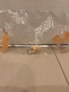 TWICEガチャガチャ　カラビナ　ジヒョ