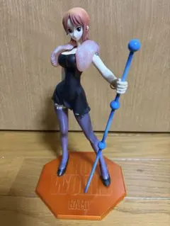 メガハウス ワンピース POP STRONG EDITION ナミ