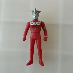ウルトラマン 赤いフィギュア　ウルトラマンレオ　小