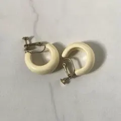 Item thumbnail for item 06b1c870-5a21-4c8f-8cc7-f88fd64291c9