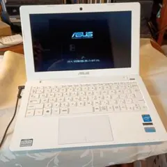 中古美品/ASUS X200MA / ノートパソコン Asus X200M 11.5