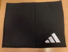 adidas 黒 ブランケット