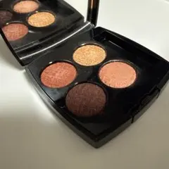 CHANEL アイシャドウパレット 4色