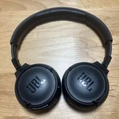 JBL ワイヤレスヘッドホン ブラック