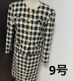 古着　レトロ　スカートセットアップ　ツイード　金ボタンfirst page 9号