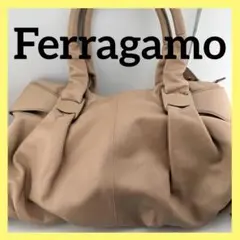 フェラガモ ハンドバッグ
