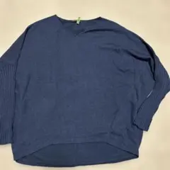 ラウンドカット ニット