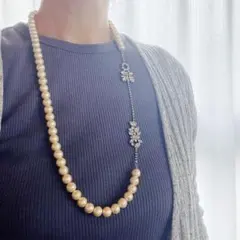 大ぶりネックレス