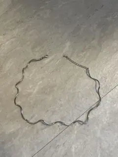 ウェーブデザイン シルバーネックレス