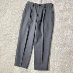 美品 GU ジーユー ワイド テーパードパンツ スラックス グレーのサムネイル