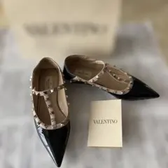 VALENTINO キラキラ　スタッズ付きフラットシューズ