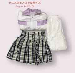 テニス用スポーツウェア上下とチェックショートパンツセット