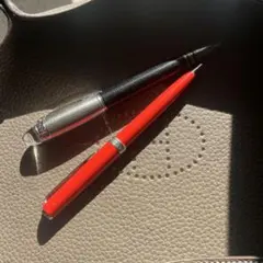 モンブラン2本セット赤と黒のボールペン