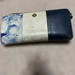 ４℃ 長財布 廃盤品 使用感あり