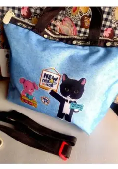 ✨新品タグ付 レスポートサック NEWNEW 猫柄 トラベルポーチ日本未発売 ✨新品タグ付 レスポートサック×NEWNEW 猫柄 ポーチ リストレット付き