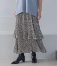 ホソプリーツティアードスカート